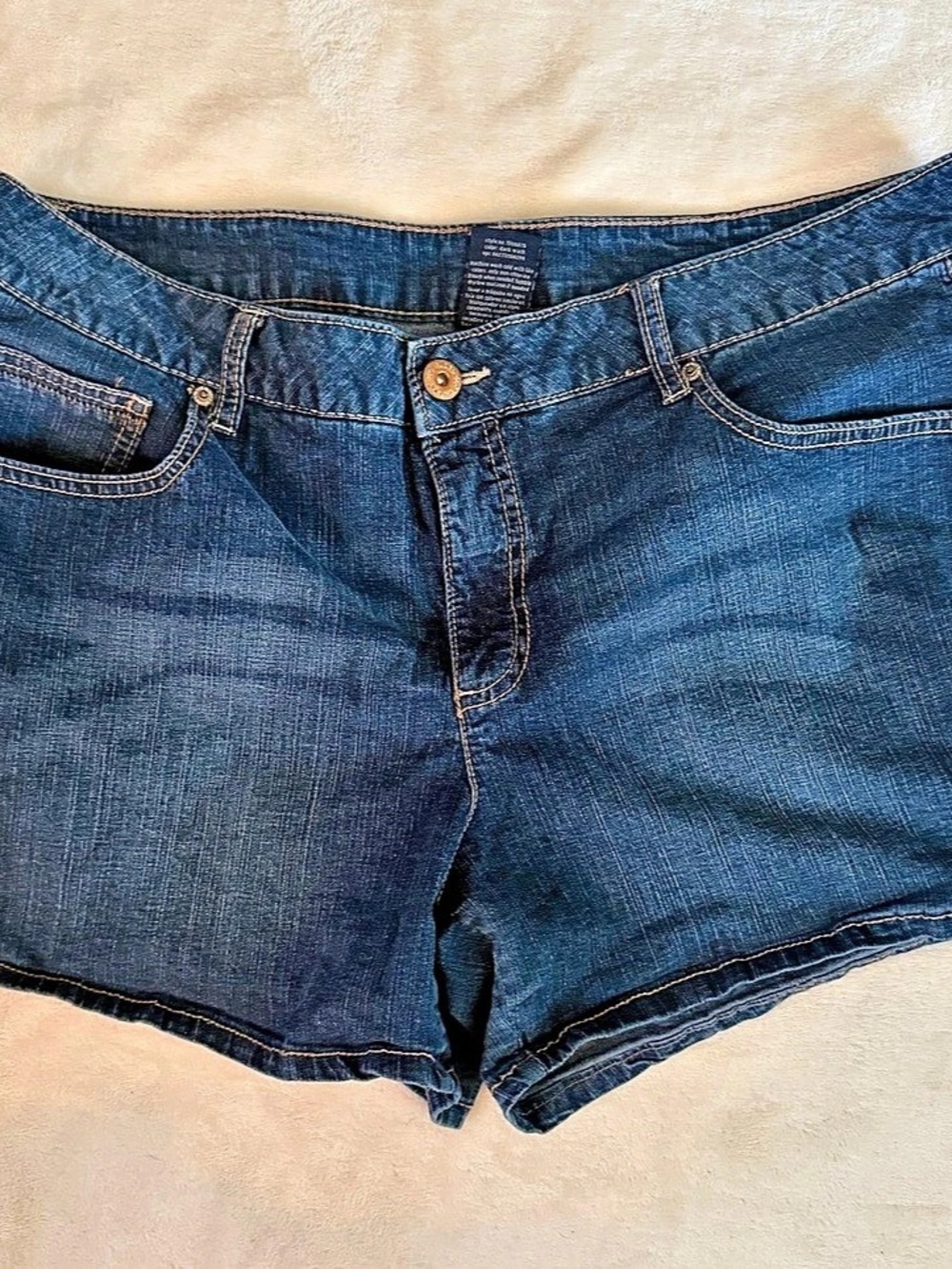 Faded Glory Women's Denim Jean Shorts Size 18
